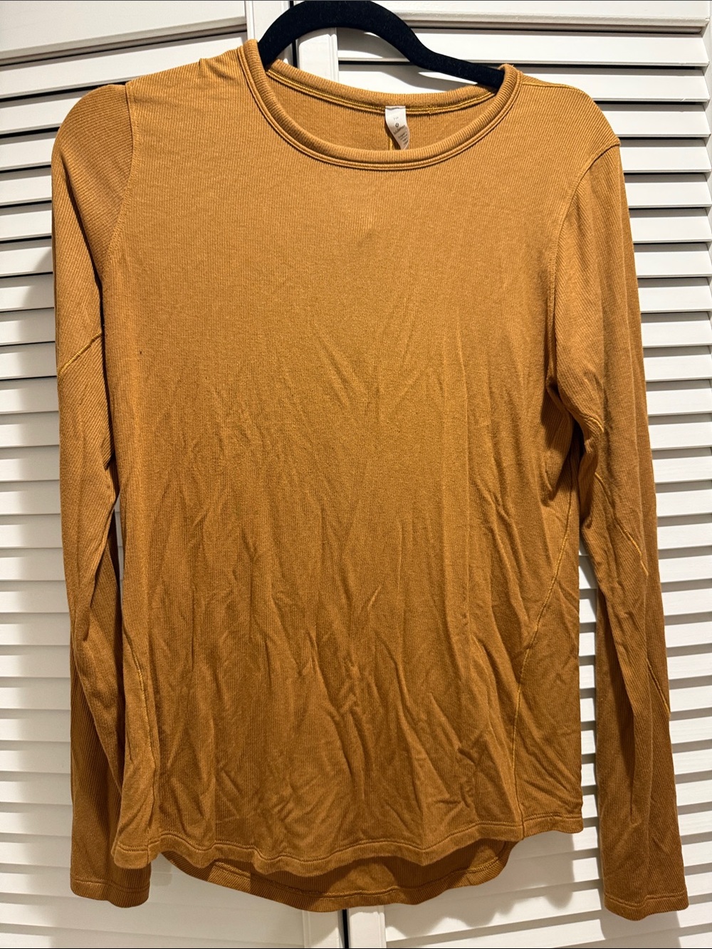 lululemon athletica hold tight long sleeve
